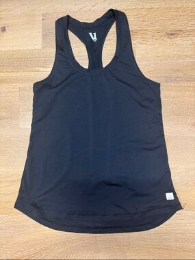 Vuori lux performance tank Black Racerback Tank small